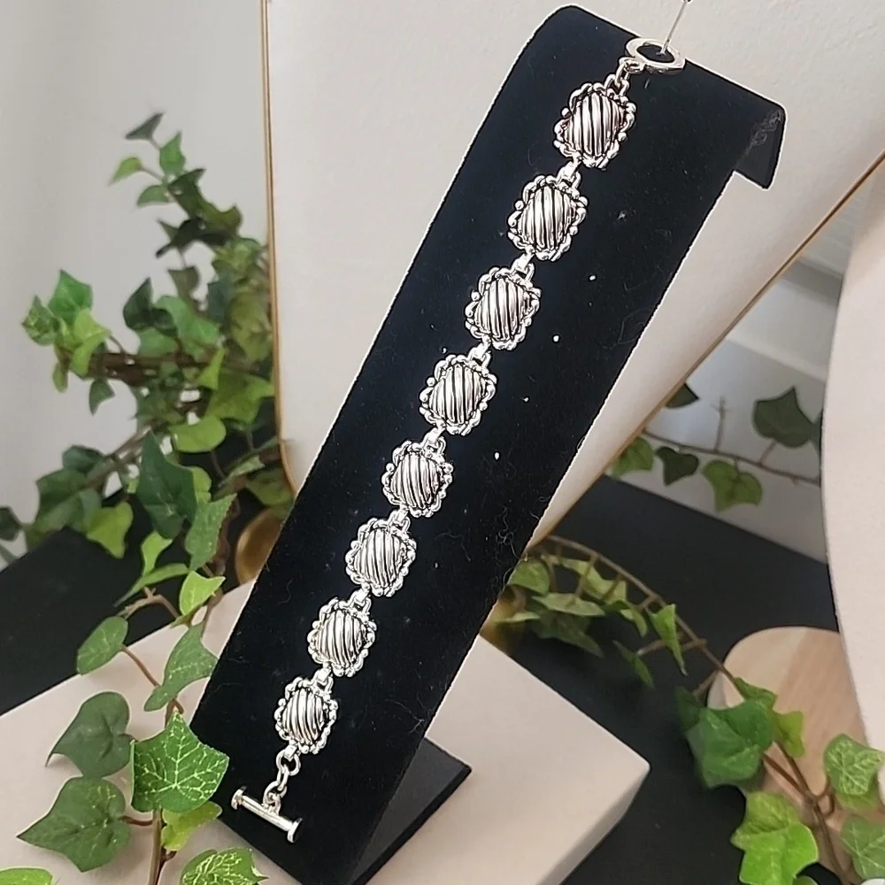 Silver Boho Design Link Bracelet Toggle Clasp